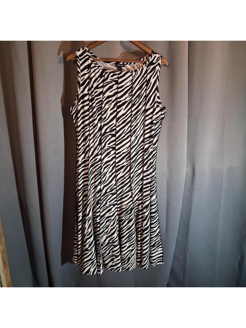 Forever Black and White Zebra Print Sleeveless Dress XL